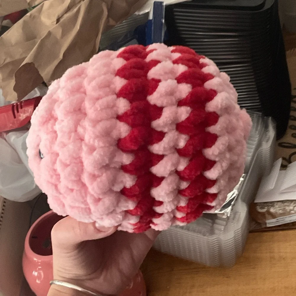 pink and red crochet bumblebee ball homemade!
